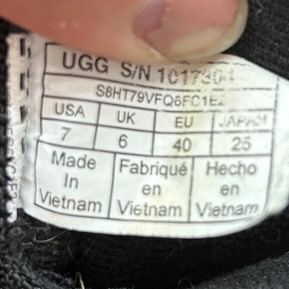 UGG Black Waterproof Winter Zetik Duck Boot Mens 7 Style 1017304 - Picture 8 of 8